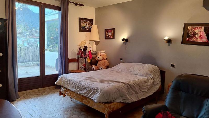 Maison - 145 m² - 4 pièces