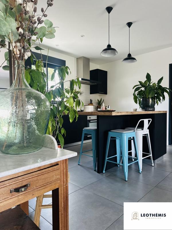 Maison - 110 m² - 5 pièces