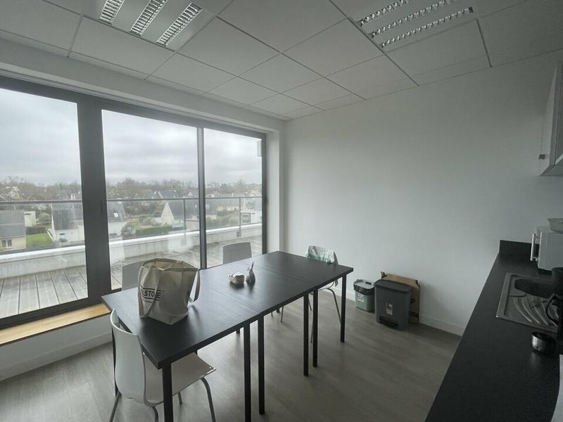 Bureau - 140 m²