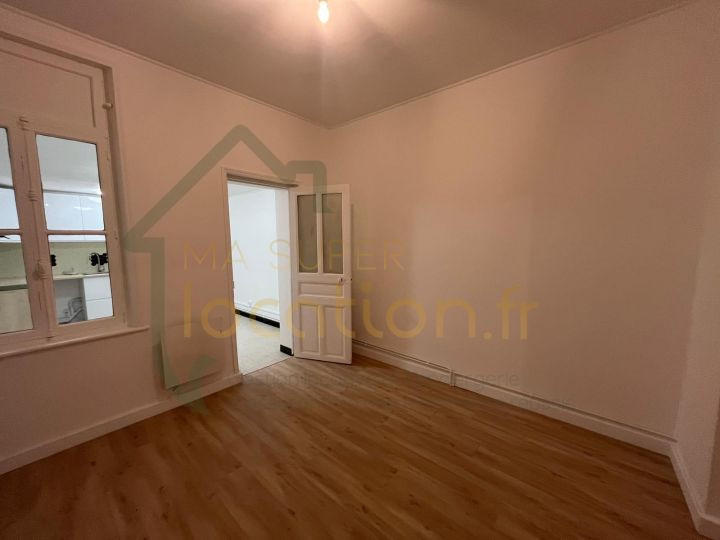 Maison - 84 m² - 5 pièces