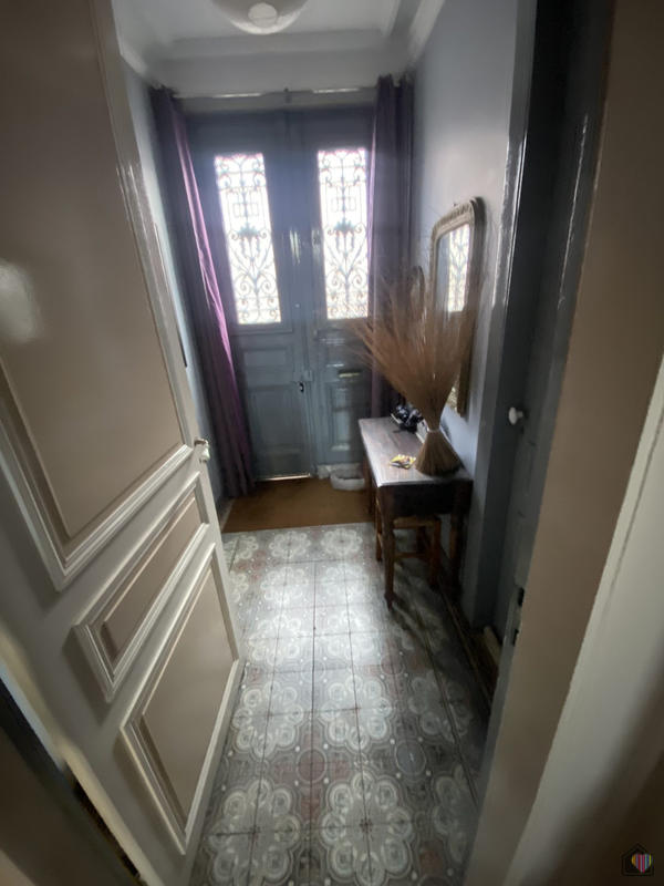 Maison - 194 m² - 10 pièces