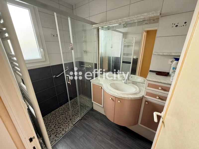 Pavillon - 89 m² - 6 pièces