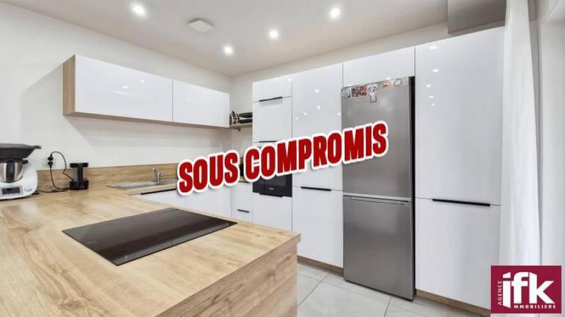 Appartement - 94 m² - 3 pièces