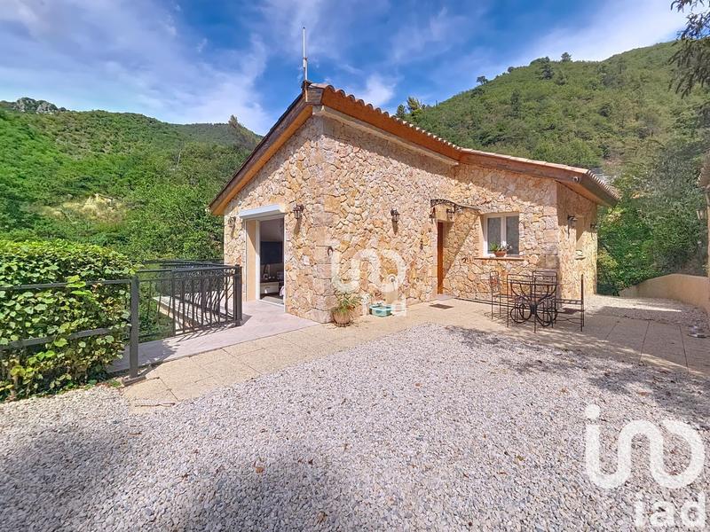 Maison - 93 m² - 3 pièces