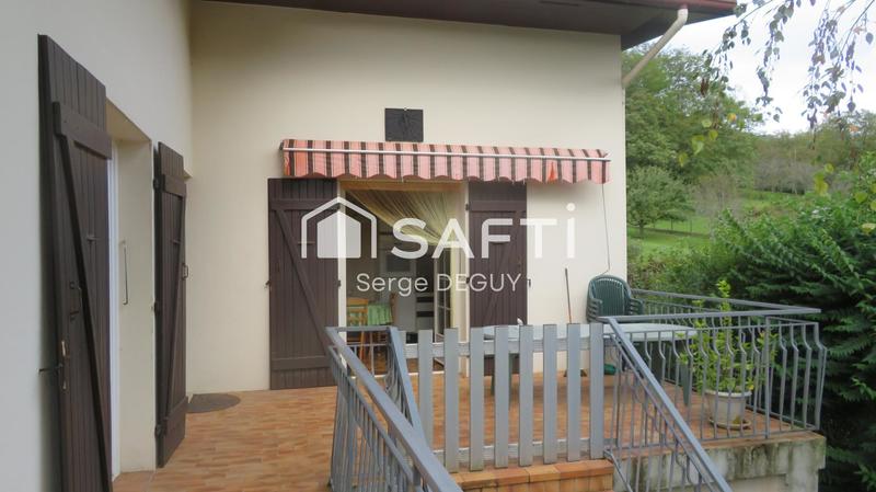 Propriété - 123 m² - 8 pièces