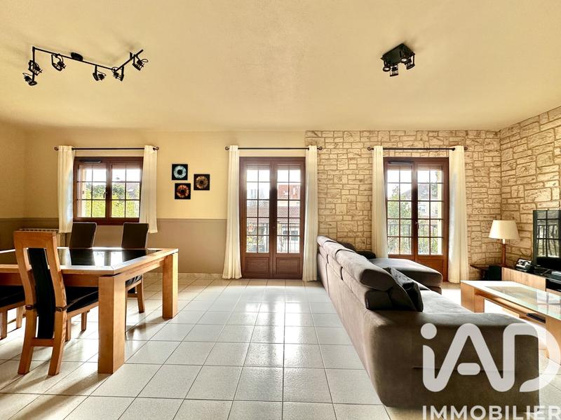 Maison - 119 m² - 6 pièces