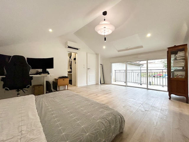 Maison - 214 m² - 7 pièces