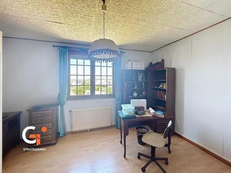 Maison - 140 m² - 6 pièces