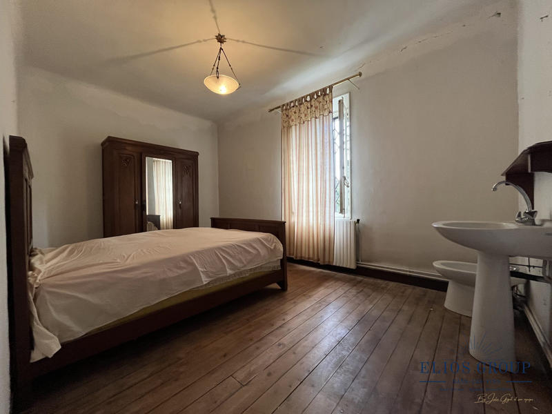 Maison ancienne - 180 m² - 8 pièces