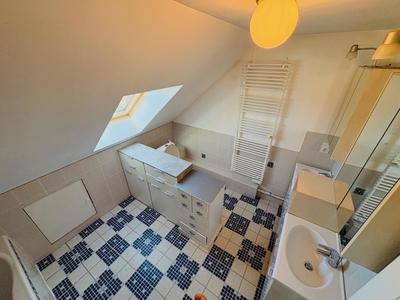 Maison - 92 m² - 5 pièces