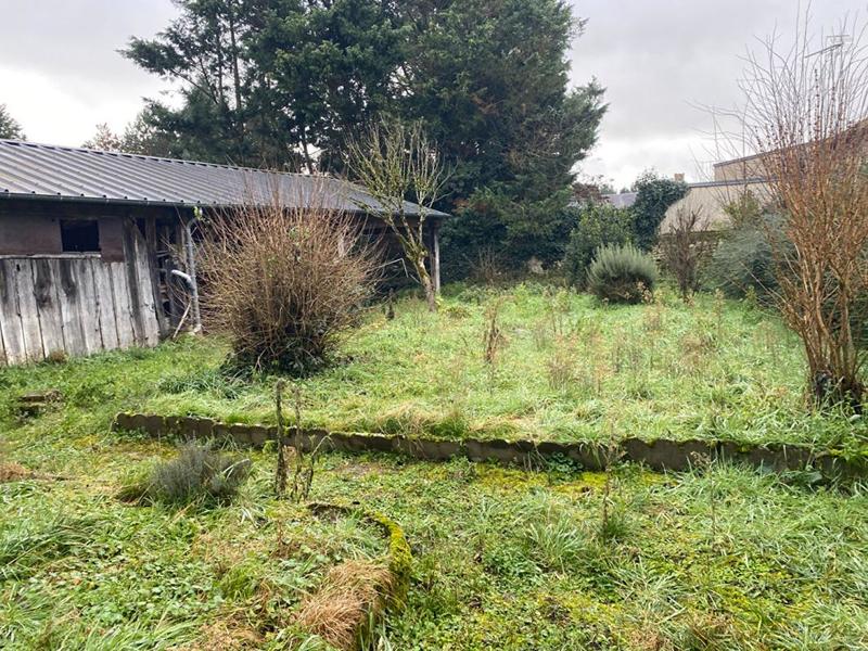 Maison - 235 m² - 9 pièces