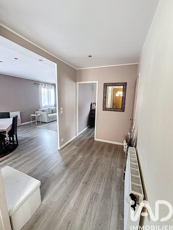 Maison - 98 m² - 4 pièces