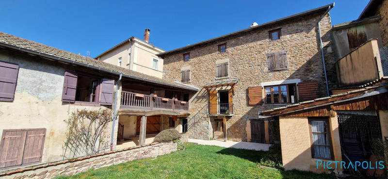Maison - 194 m² - 7 pièces
