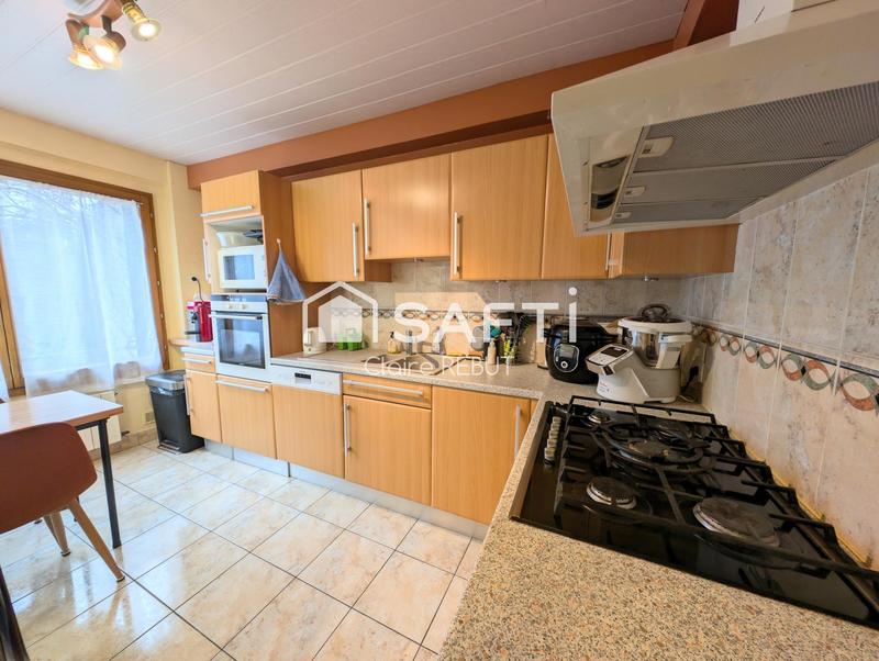 Maison - 108 m² - 5 pièces