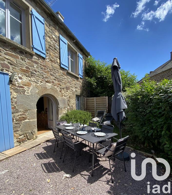 Maison de village - 75 m² - 4 pièces