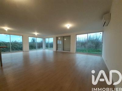 Maison - 105 m² - 5 pièces