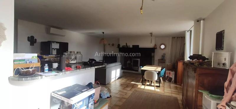 Appartement - 81 m² - 2 pièces