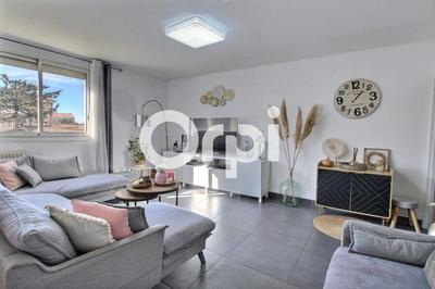 Appartement - 98 m² - 5 pièces