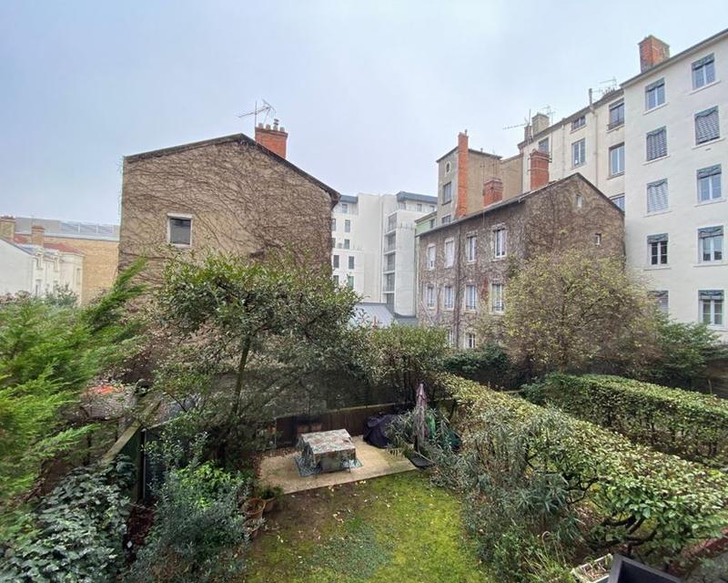 Appartement - 86 m² - 4 pièces