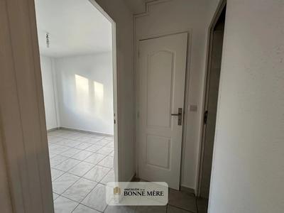 Appartement - 50 m² - 3 pièces