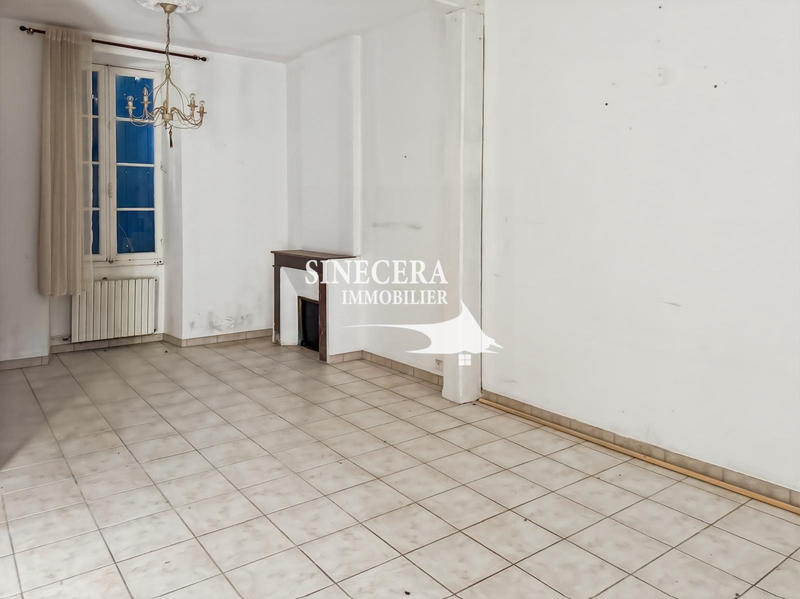 Maison - 208 m² - 3 pièces