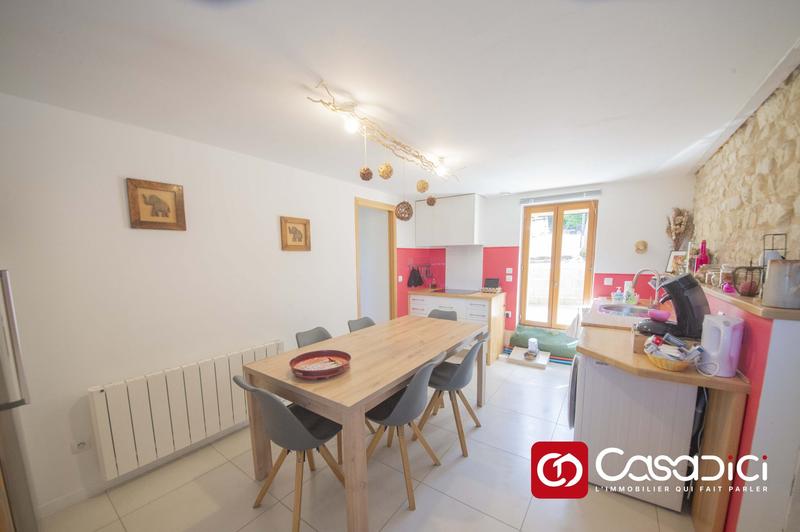 Maison - 90 m² - 6 pièces