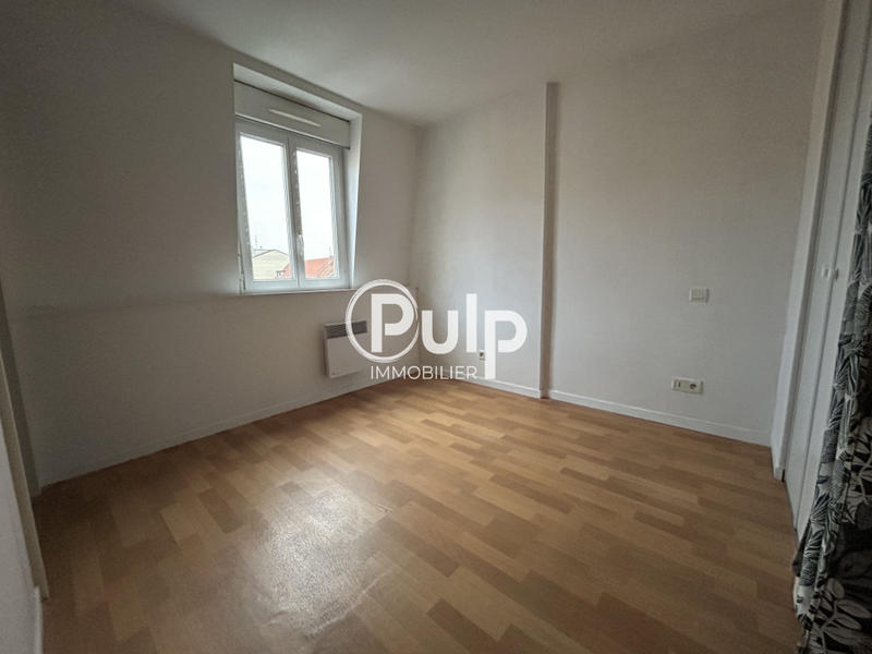 Immeuble - 853 m² - 35 pièces