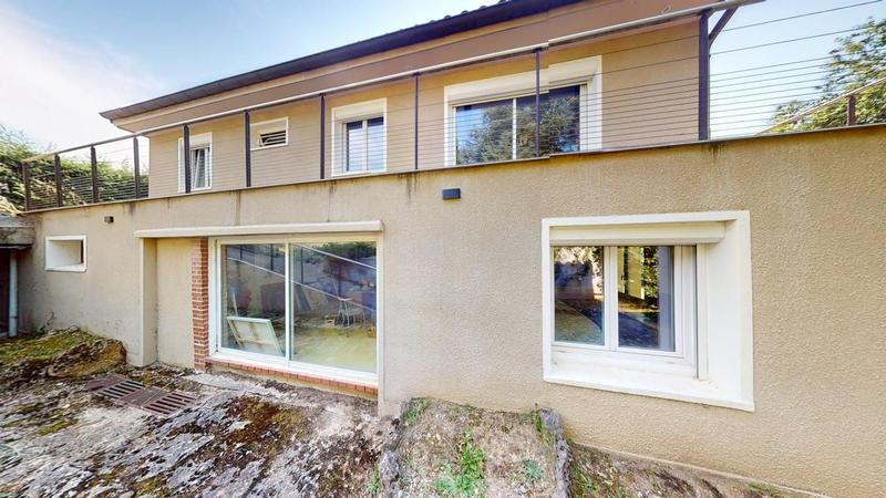 Maison - 149 m² - 6 pièces