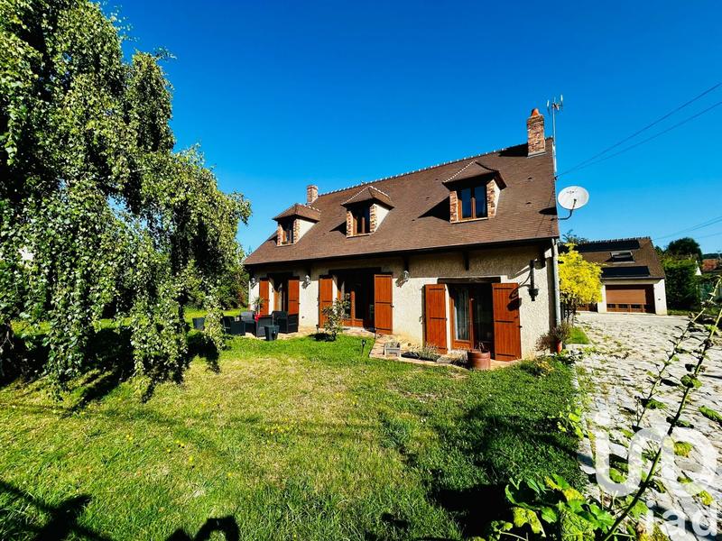 Maison - 237 m² - 11 pièces