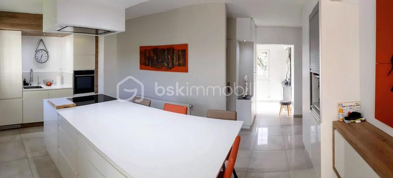 Châlet - 150 m² - 8 pièces