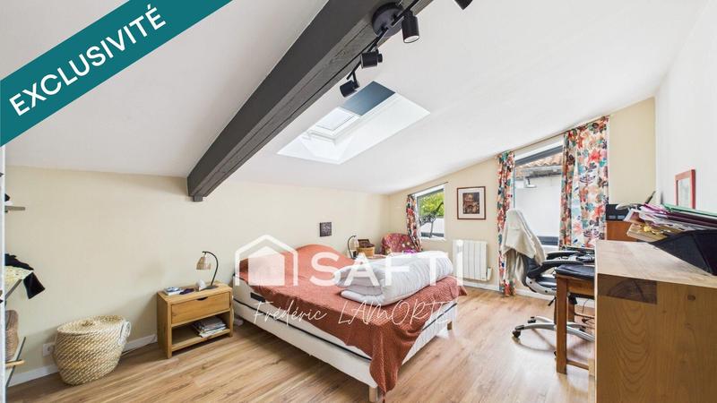 Maison - 165 m² - 6 pièces