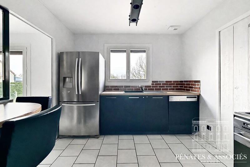 Maison - 97 m² - 5 pièces