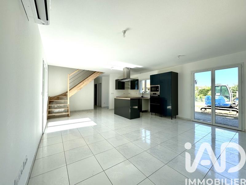 Maison - 110 m² - 5 pièces