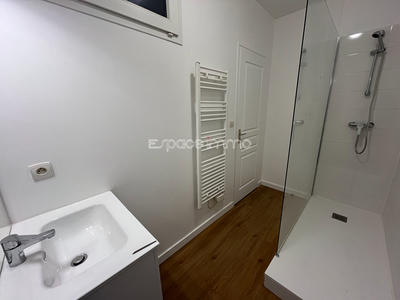 Maison - 115 m² - 8 pièces