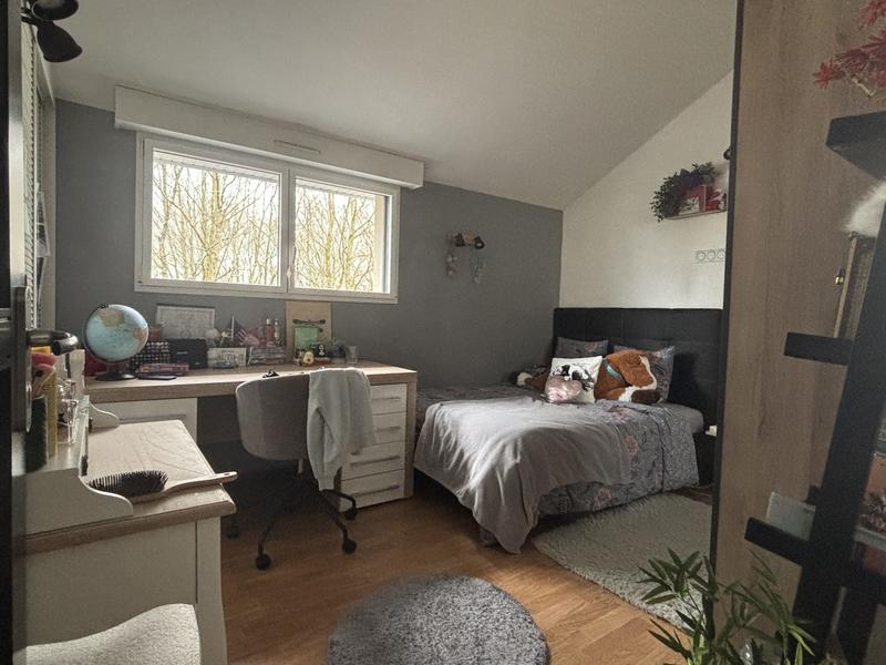 Maison traditionnelle - 225 m² - 7 pièces