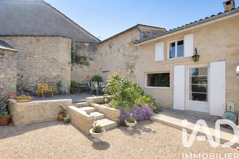 Maison - 140 m² - 5 pièces