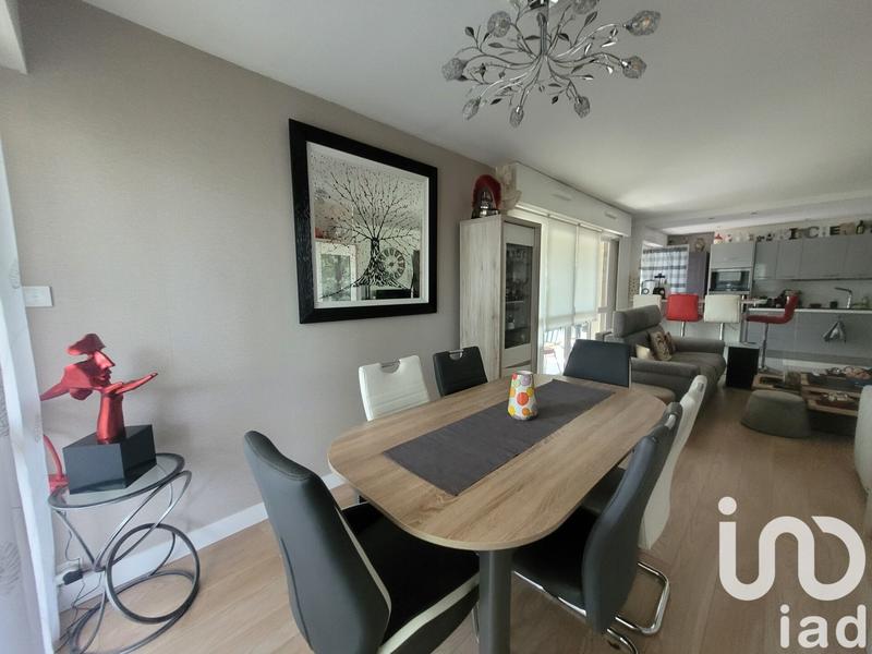 Appartement - 80 m² - 4 pièces