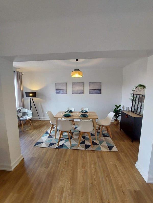 Appartement - 95 m² - 5 pièces