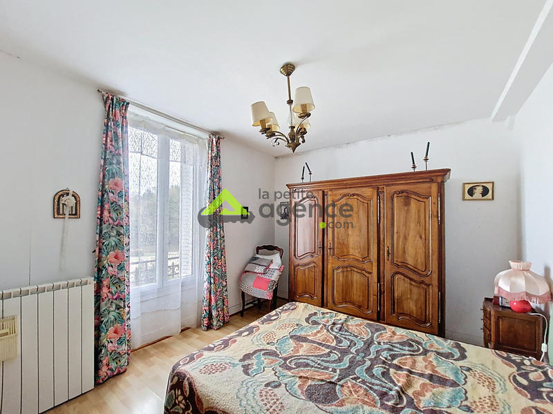 Maison - 190 m² - 7 pièces