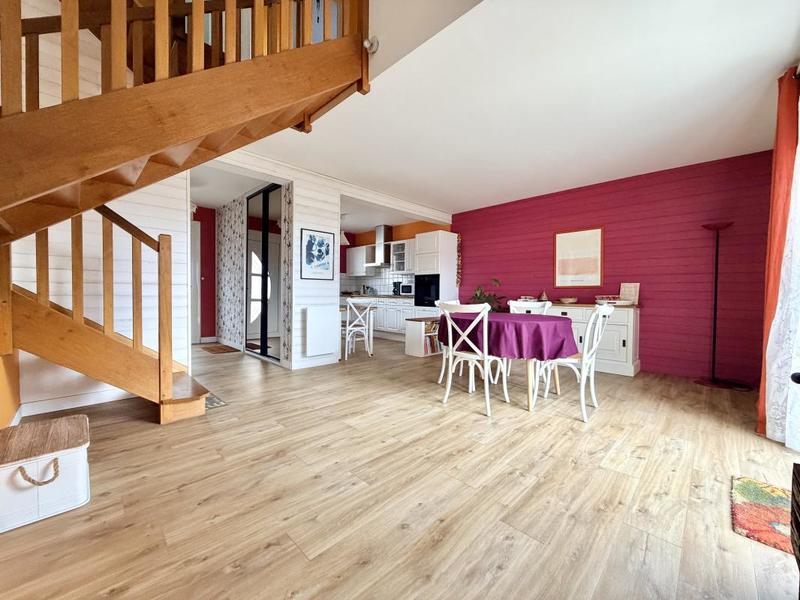 Pavillon - 100 m² - 6 pièces