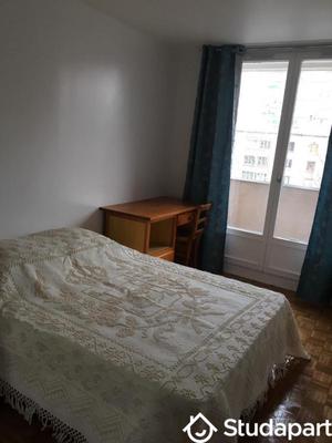 Chambre - 15 m² - 1 pièce