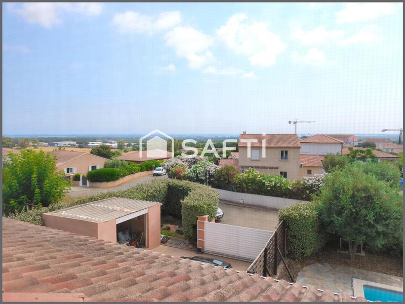 Maison - 140 m² - 5 pièces