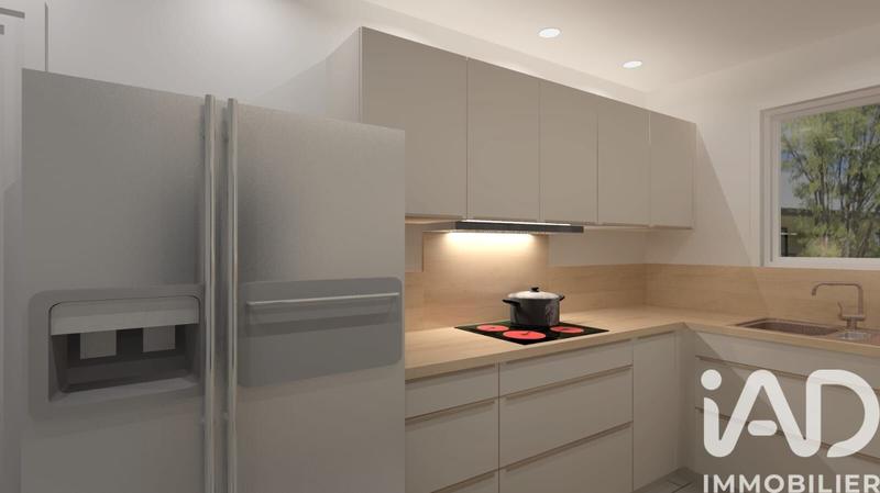 Maison - 90 m² - 4 pièces