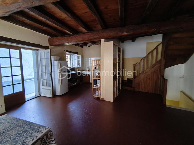 Maison - 304 m² - 11 pièces