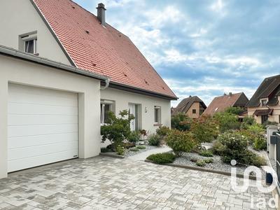 Maison - 140 m² - 5 pièces