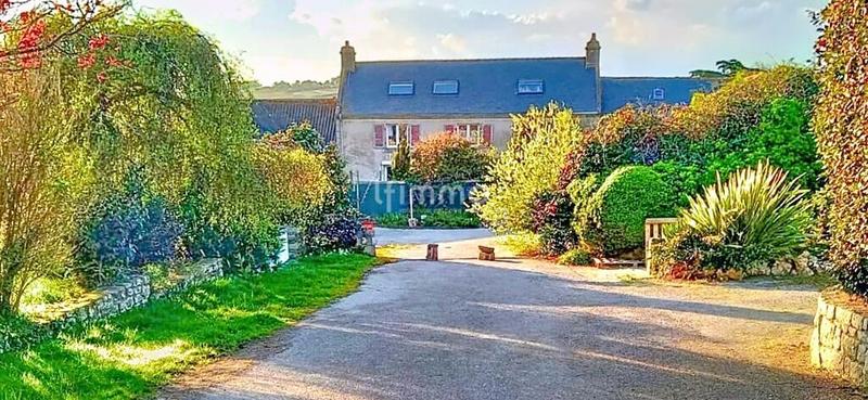 Corps de ferme - 135 m² - 7 pièces