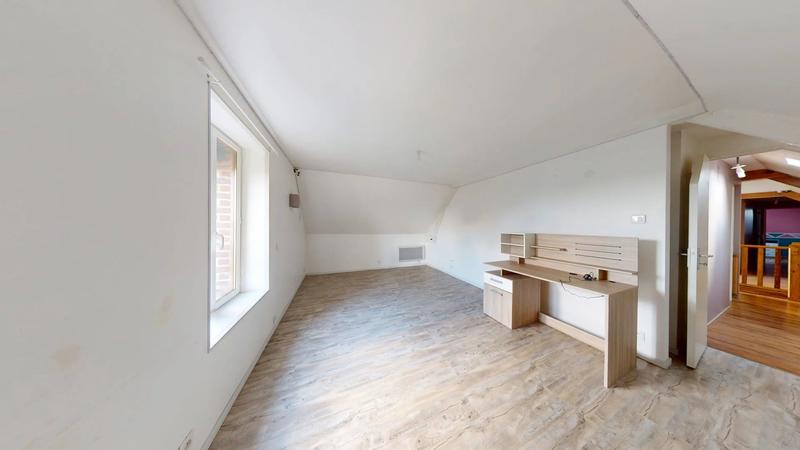 Maison - 168 m² - 7 pièces