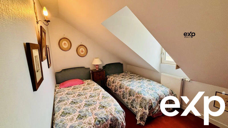 Appartement - 179 m² - 6 pièces