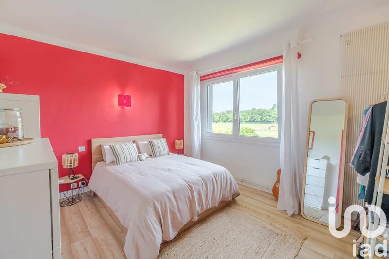 Maison - 186 m² - 7 pièces