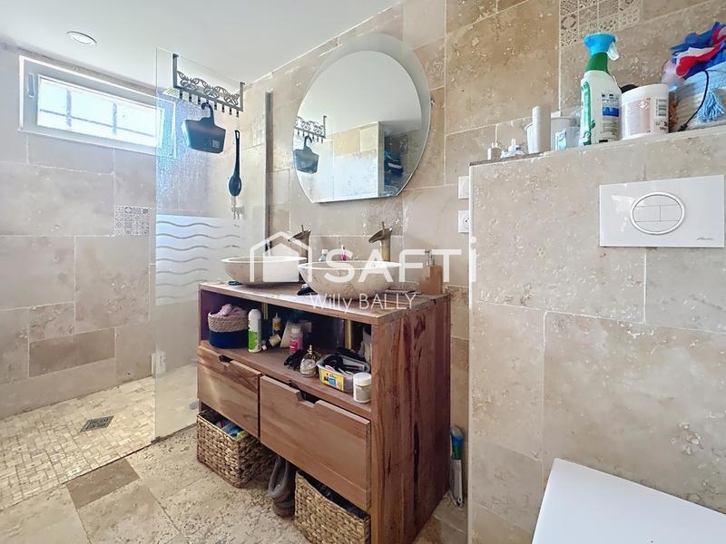 Maison - 99 m² - 4 pièces